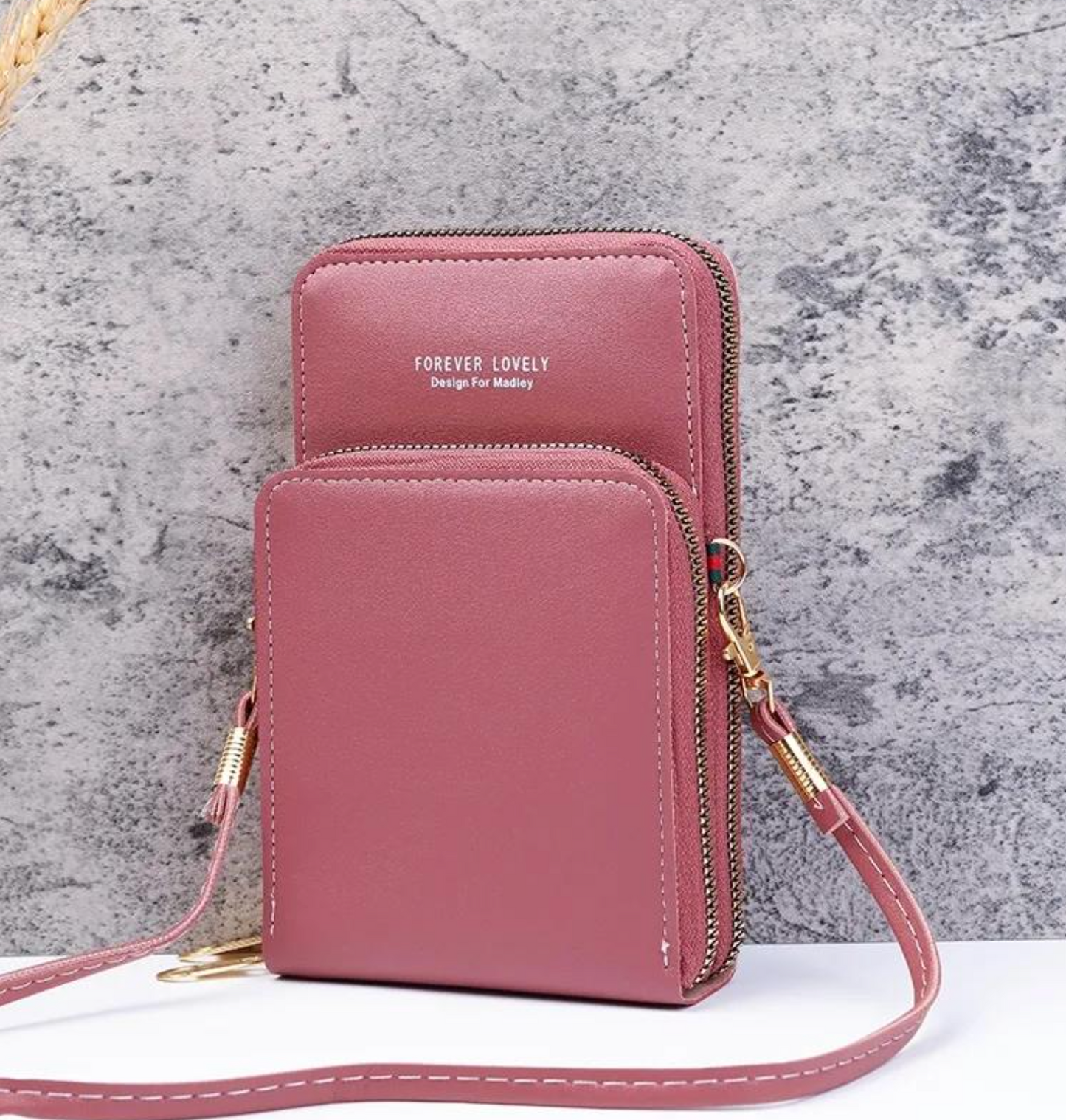 LUNA MINIBAG™ – EL BOLSO QUE LIBERA TUS MANOS