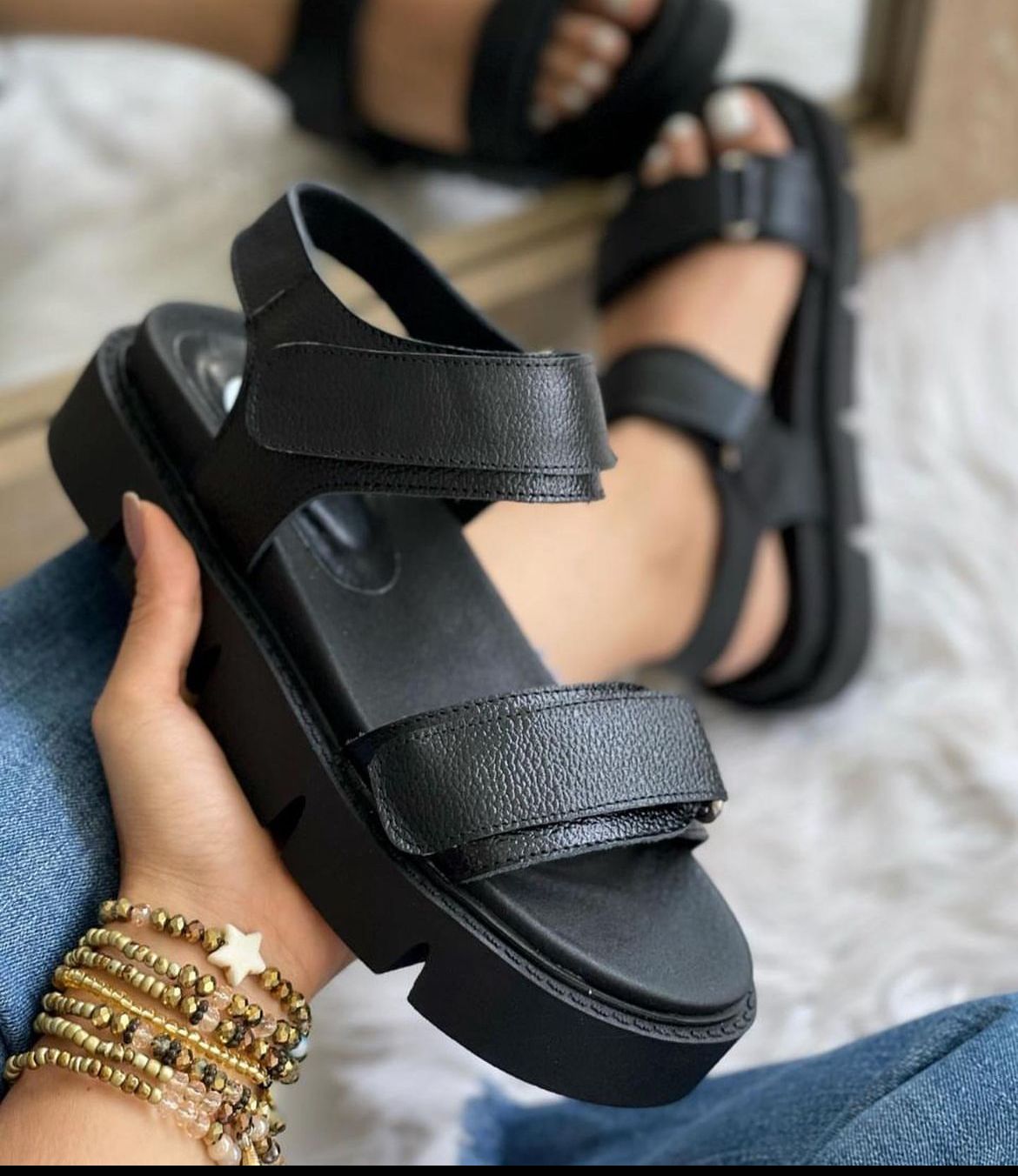 NUEVA SANDALIA MARTINA